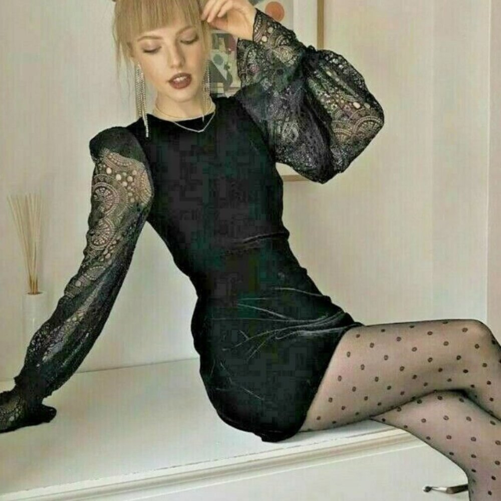 The Vampire's Wife x H&M Short Mini VELVET LACE Dress BLACK